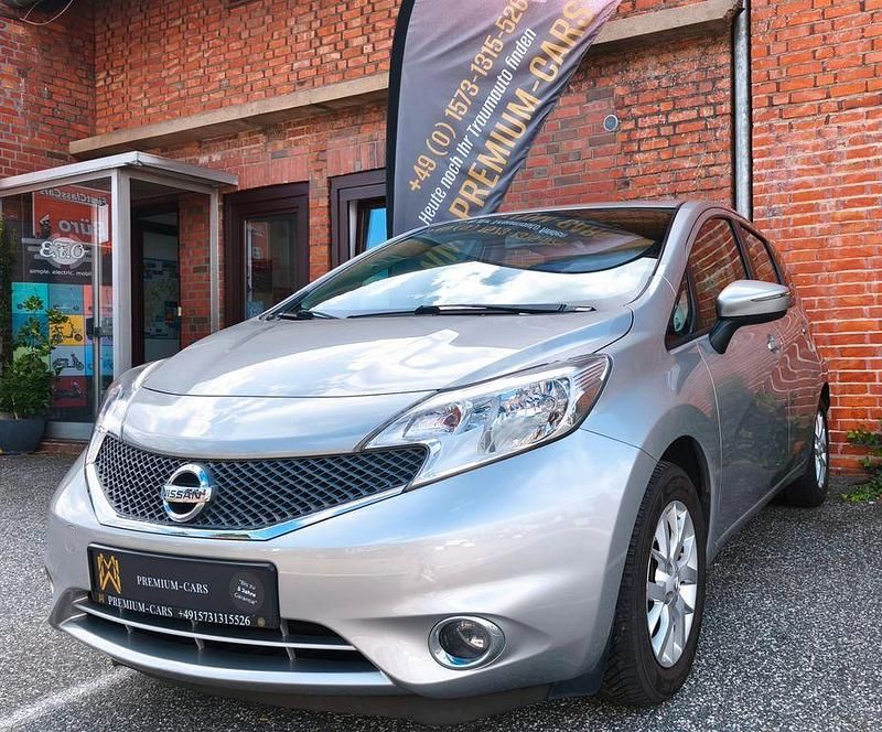 Silber Gebraucht 2014 Nissan Note Acenta Van / Kleinbus | 7.990 € (Etwas zu teuer) - Bild 1/4