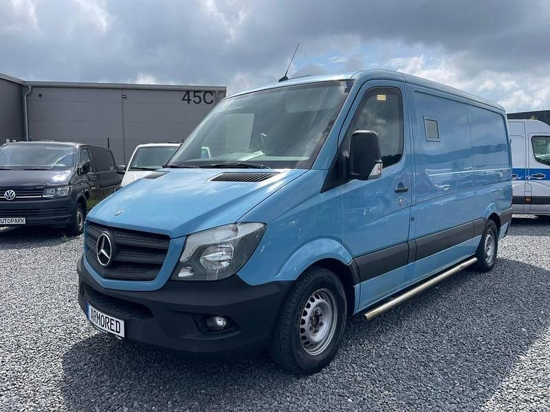Blau Gebraucht 2014 Mercedes Sprinter Van | 15.000 € (Teuer) - Bild 1/4