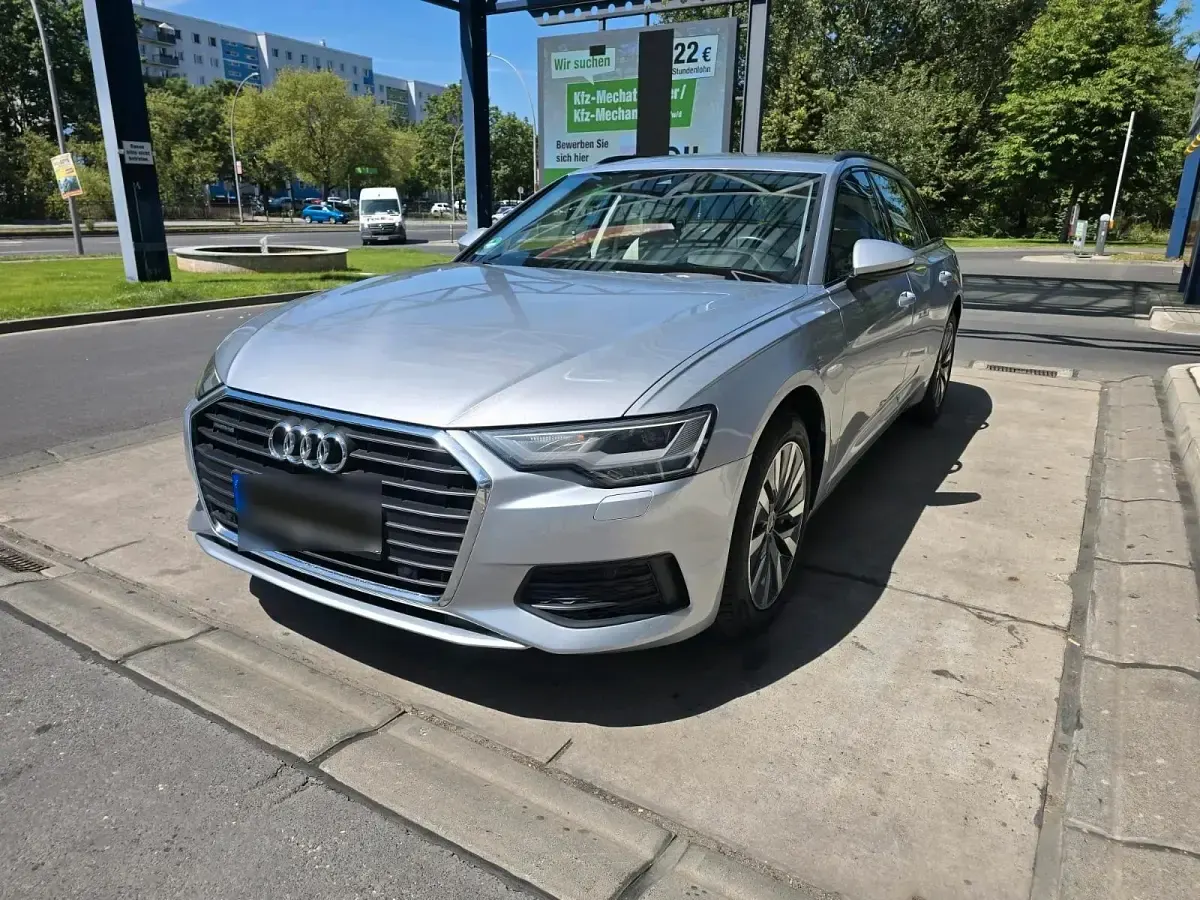 Gebraucht Audi A6 Ambiente 2022 Silber Kombi