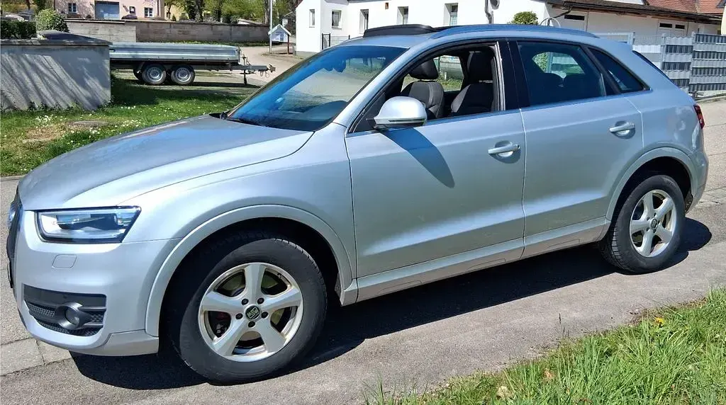 Gebraucht Audi Q3 Sport 177 PS (130 kW) 2012 Silber SUV