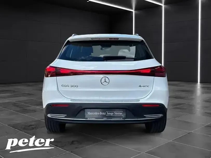 Gebraucht Mercedes EQA300 Advanced 167 kW (228 PS) 2025 Unilack polarweiß SUV