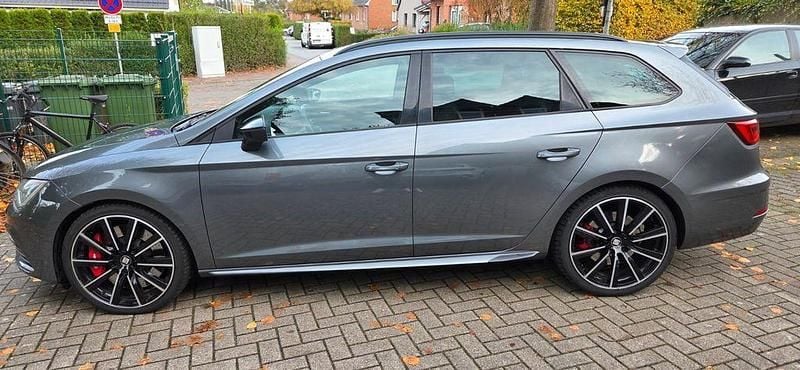 Gebraucht Seat Leon ST 4Drive 300 PS (220 kW) 2017 Grau Kombi