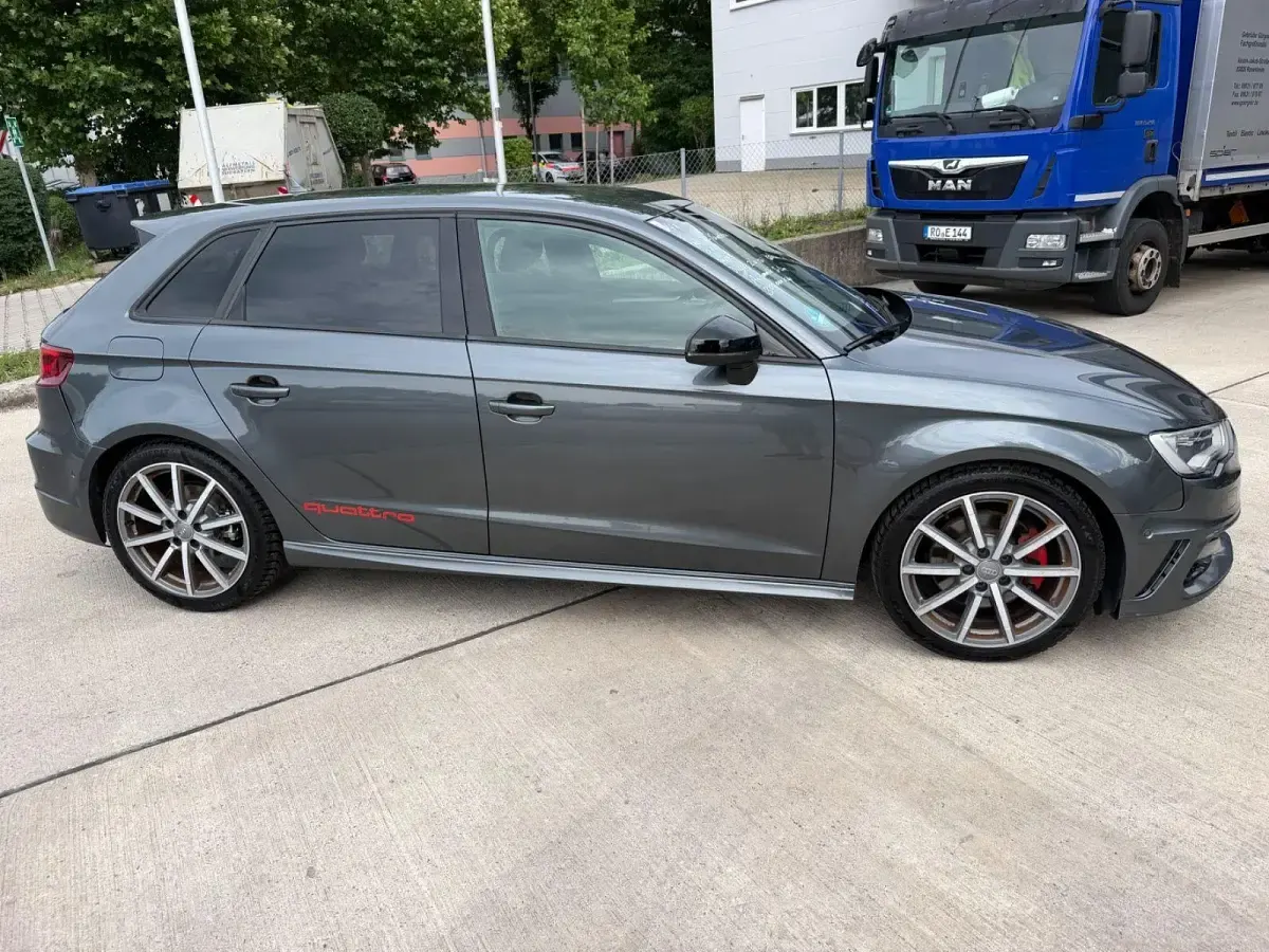 Gebraucht Audi A3 S-Line 184 PS (135 kW) 2013 Grau Limousine