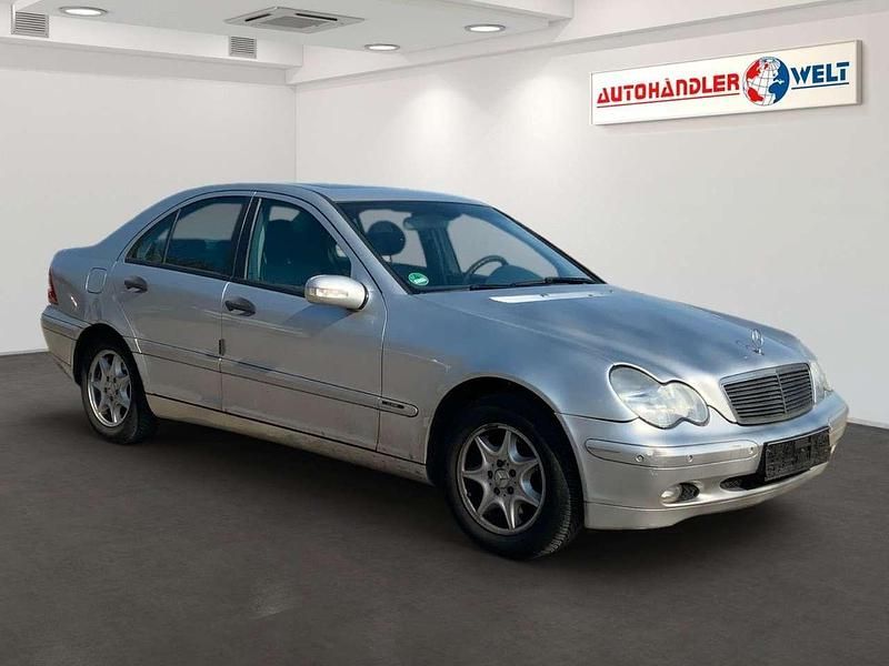 Gebraucht Mercedes C200 Elegance 163 PS (119 kW) 2003 Silber Limousine