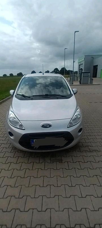 Silber Gebraucht 2015 Ford Ka Kleinwagen | 2.000 € (Guter Preis) - Bild 1/4