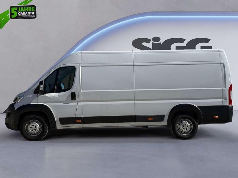 Gebraucht Opel Movano 140 PS (102 kW) 2023 Eisweiss Van / Kleinbus