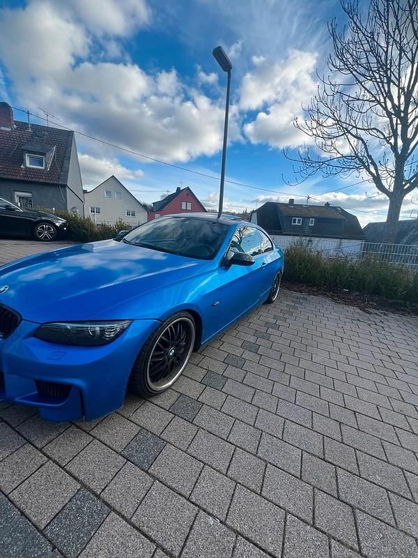 Gebraucht BMW 325 218 PS (160 kW) 2006 Blau Coupé
