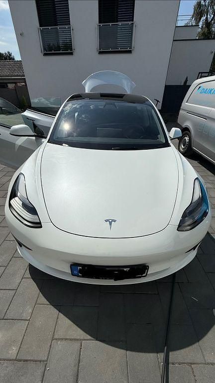 Gebraucht Tesla Model 3 Standard Range Plus 239 kW (325 PS) 2021 Weiß Limousine