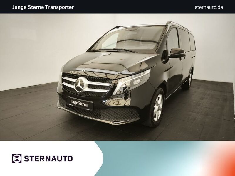 Schwarz Gebraucht 2023 Mercedes V300 Van / Kleinbus | 64.990 € (Fairer Preis) - Bild 1/4
