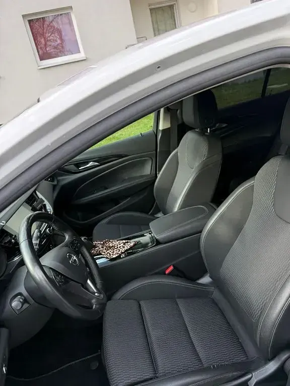 Gebraucht Opel Insignia Ultimate 170 PS (125 kW) 2019 Weiß Limousine