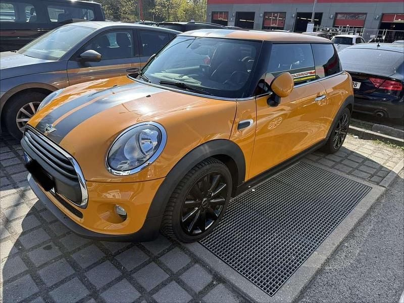 Second-hand Mini ONE 102 CP (75 kW) 2017 Portocaliu Hatchback