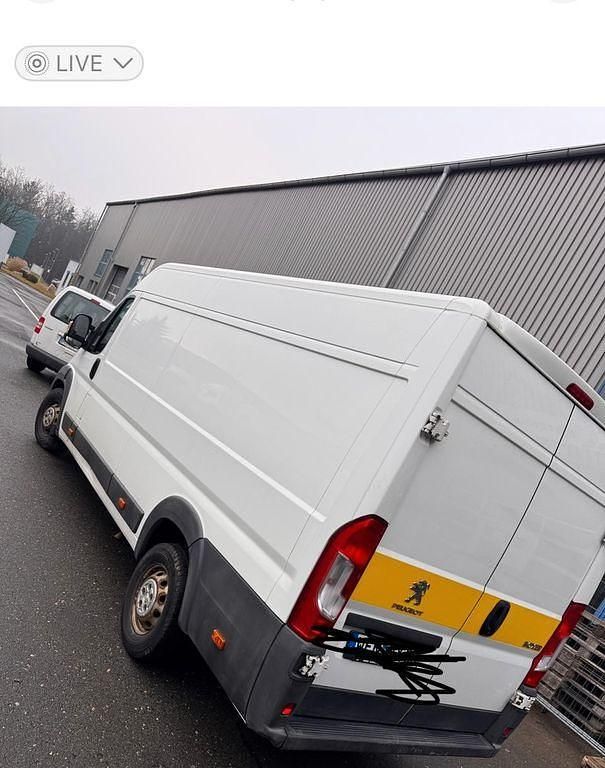 Gebraucht Peugeot Boxer 163 PS (119 kW) 2018 Weiß Van