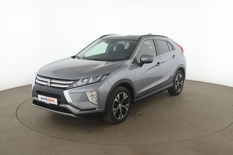 Gebraucht Mitsubishi Eclipse Cross Active 163 PS (119 kW) 2020 Grau SUV