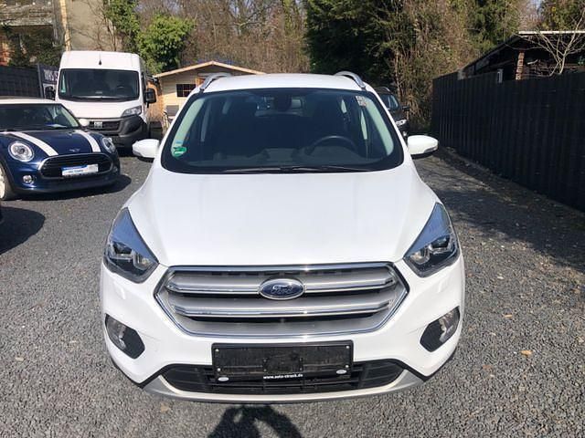 Gebraucht Ford Kuga Cool & Connect 150 PS (110 kW) 2018 Weiß SUV