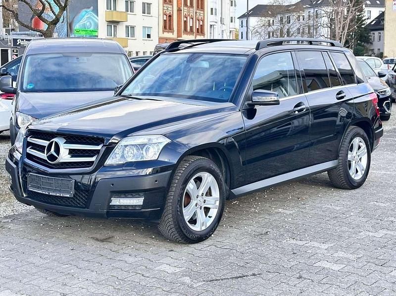 Gebraucht Mercedes GLK350 272 PS (200 kW) 2010 Schwarz SUV