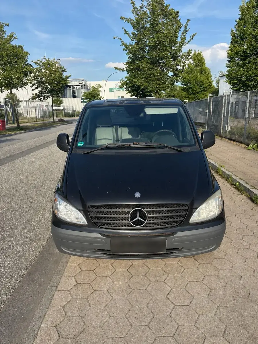 Gebraucht Mercedes Vito 204 PS (150 kW) 2009 Schwarz Van