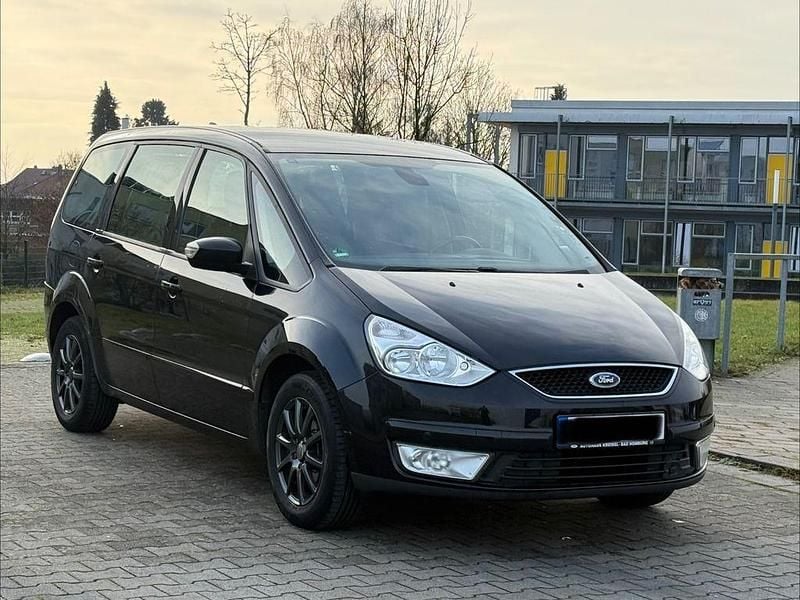 Schwarz Gebraucht 2009 Ford Galaxy Van / Kleinbus | 2.400 € (Superpreis) - Bild 1/4