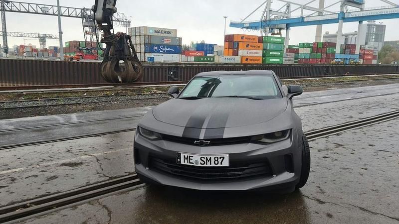 Schwarz Gebraucht 2018 Chevrolet Camaro Coupé | 29.900 € (Guter Preis) - Bild 1/4