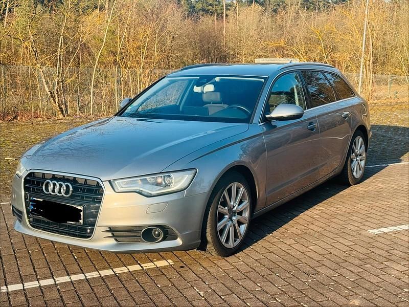 Gebraucht Audi A6 177 PS (130 kW) 2012 Silber Kombi