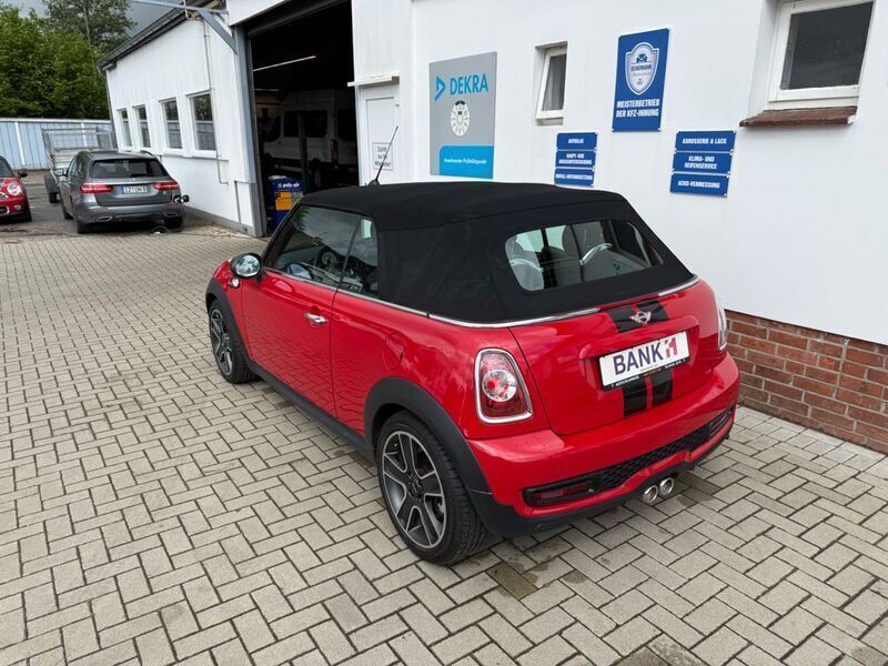 Gebraucht Mini Cooper S Cabriolet 184 PS (135 kW) 2013 Rot Cabrio