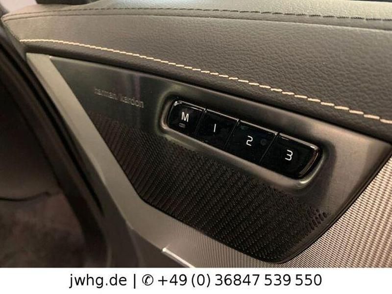 Gebraucht Volvo XC90 R-Design 235 PS (172 kW) 2022 Grau SUV