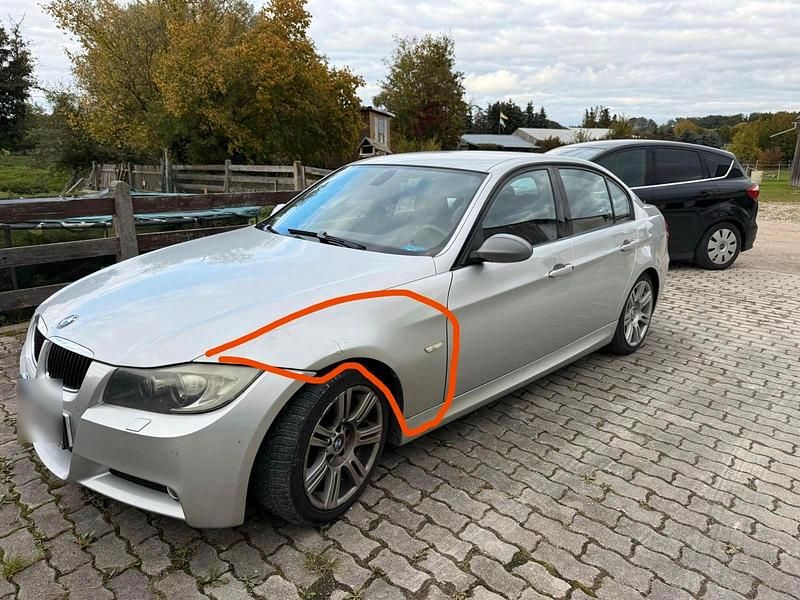 Gebraucht BMW 320 M Sport 165 PS (121 kW) 2008 Silber Limousine