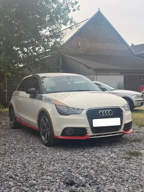 Gebraucht Audi A1 S-Line 143 PS (105 kW) 2012 Weiß Kleinwagen