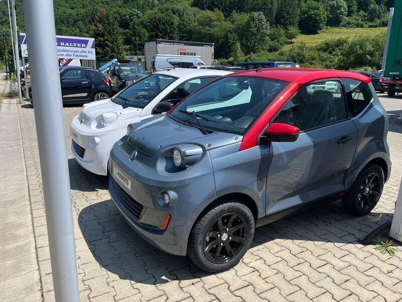 Neu Aixam Minauto 5 kW (8 PS) 2025 Grau Kleinwagen