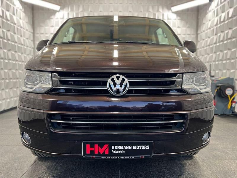 Gebraucht VW Multivan Highline 179 PS (131 kW) 2015 Schwarz Van