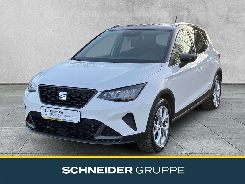 Weiß Gebraucht 2025 Seat Arona FR SUV | 20.890 € (Fairer Preis) - Bild 1/4