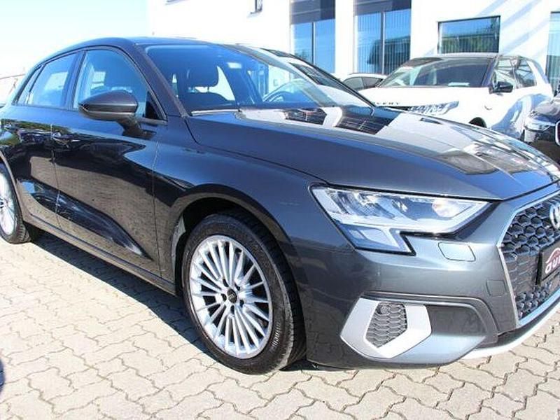 Gebraucht Audi A3 Advanced 195 PS (143 kW) 2021 Andere Limousine
