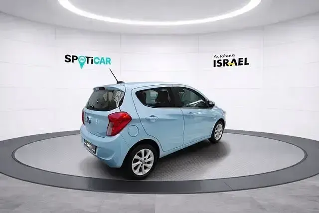 Używany Opel Karl Innovation 75 KM (55 kW) 2017 Niebieski Hatchback