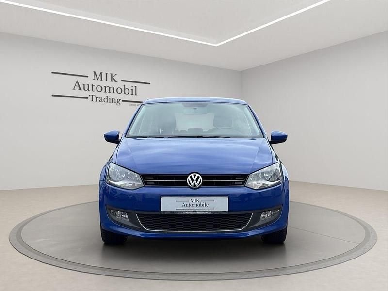 Gebraucht VW Polo Highline 90 PS (66 kW) 2012 Blau Kleinwagen