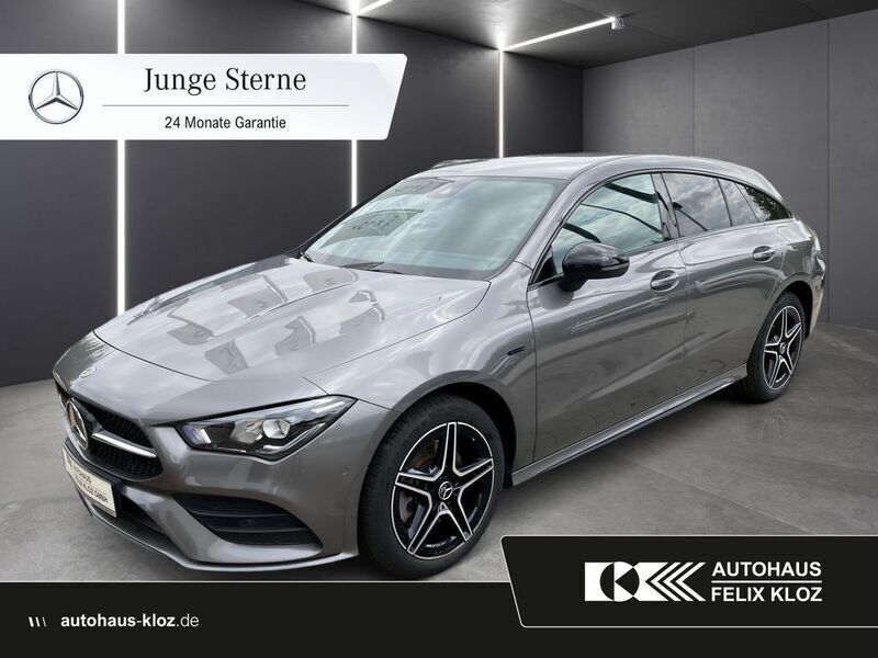 Lack mountaingrau Gebraucht 2021 Mercedes CLA250e Shooting Brake AMG Kombi | 26.900 € (Fairer Preis) - Bild 1/4