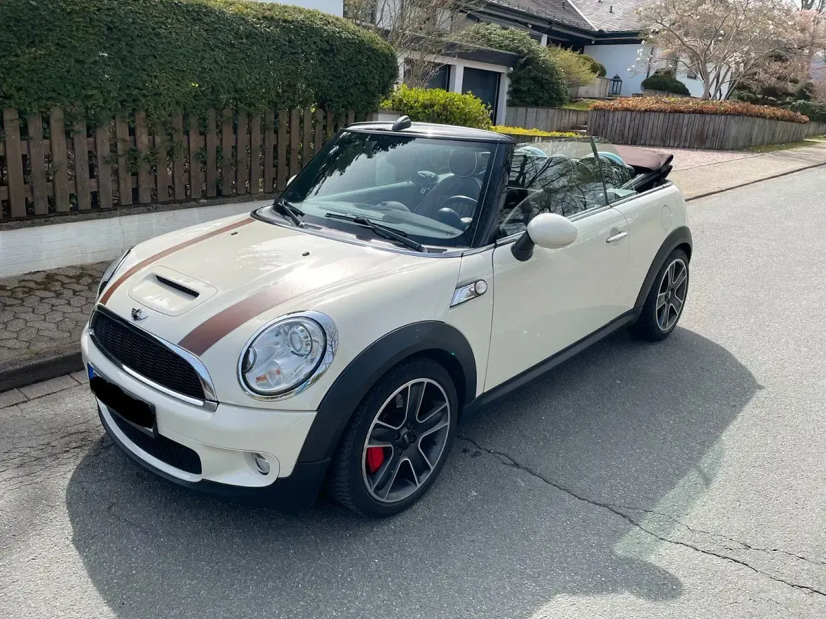 Gebraucht Mini Cooper S Cabriolet Chili 184 PS (135 kW) 2010 Weiß Cabrio