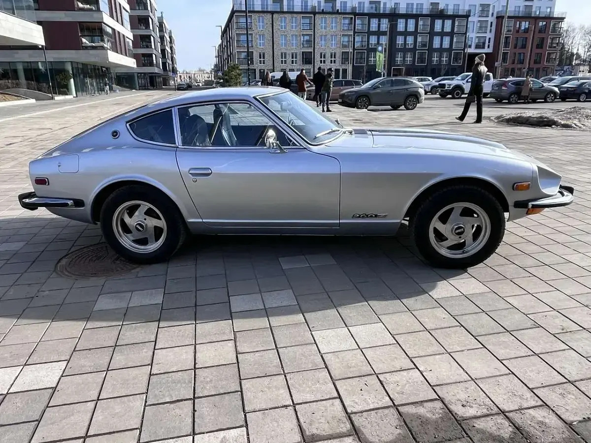 Gebraucht Nissan Datsun 141 PS (103 kW) 1973 Silber Limousine