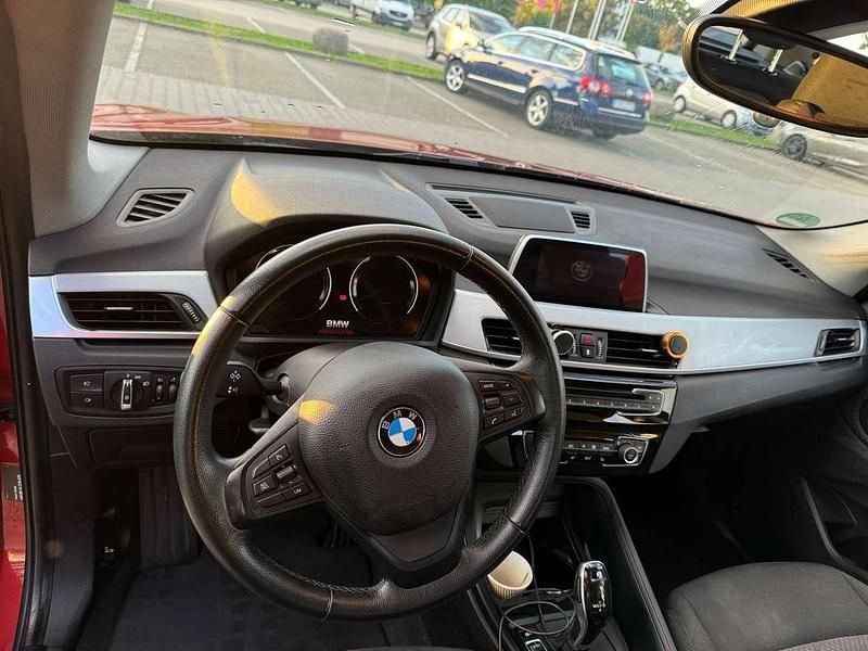 Gebraucht BMW X1 150 PS (110 kW) 2018 Orange SUV