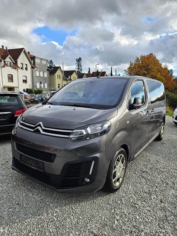 Grau Gebraucht 2016 Citroën Jumpy Van / Kleinbus | 14.800 € - Bild 1/4