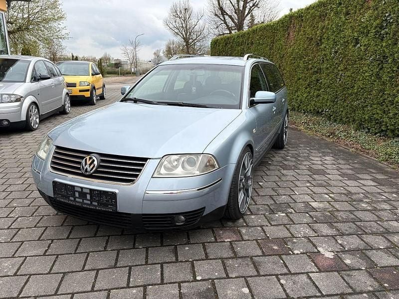 Gebraucht VW Passat Executive 101 PS (74 kW) 2002 Blau Kombi