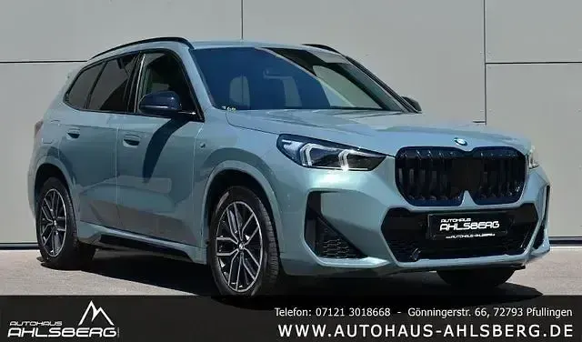 Gebraucht BMW X1 M Sport 163 PS (119 kW) 2024 Cape york gruen (metallic) SUV