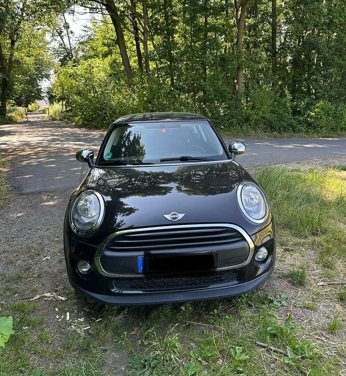 Schwarz Gebraucht 2015 Mini ONE Kleinwagen | 9.950 € (Fairer Preis) - Bild 1/4