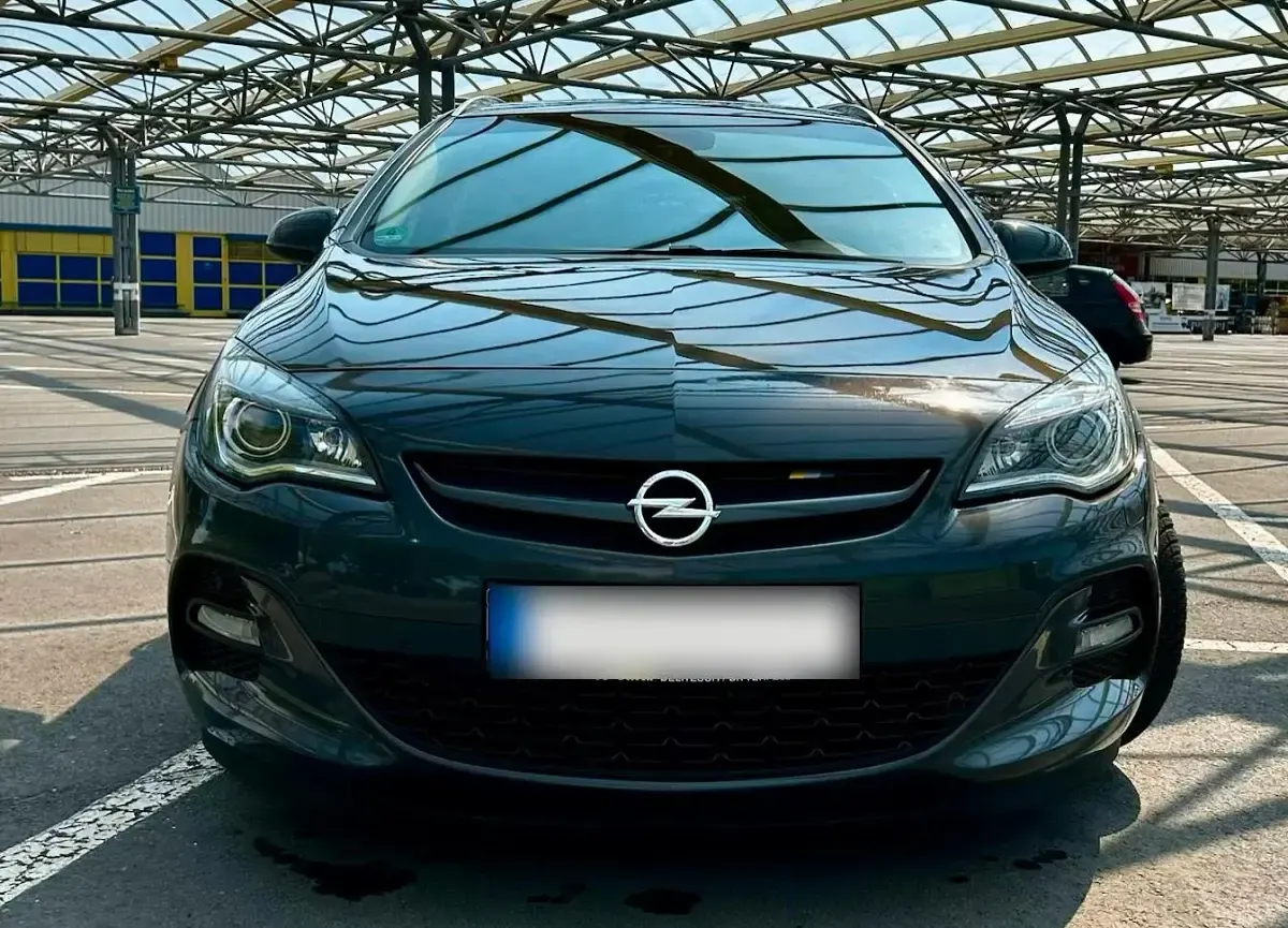 Gebraucht Opel Astra OPC 165 PS (121 kW) 2015 Grau Kombi