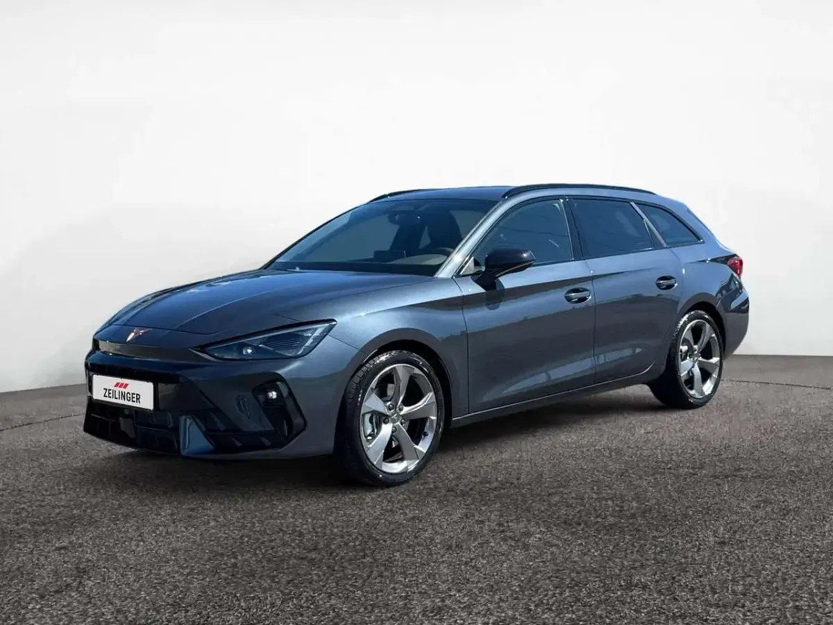 Neu Cupra Leon 204 PS (150 kW) 2026 Magnetic grau Limousine