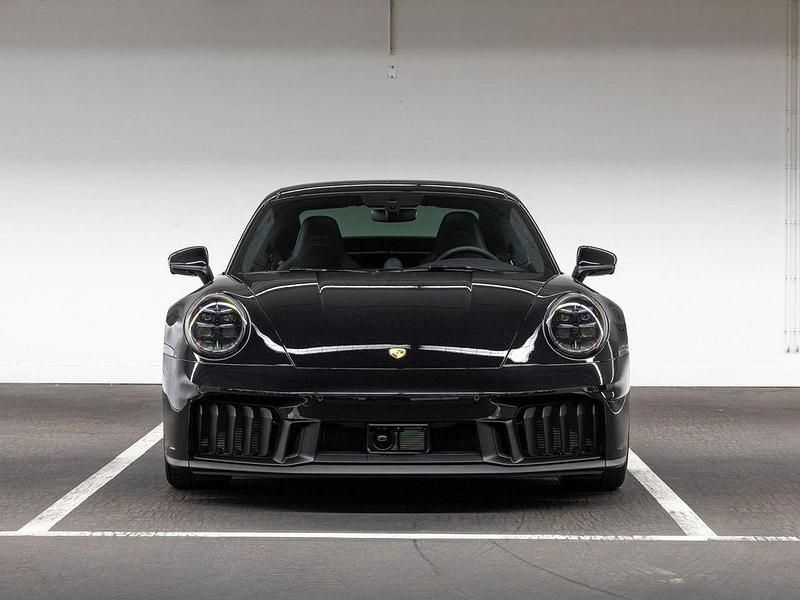 Neu Porsche 911 Carrera GTS 541 PS (397 kW) 2025 Schwarz
