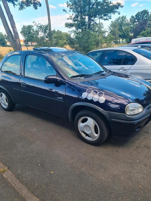 Violet Gebraucht 1996 Opel Corsa Kleinwagen | 800 € (Fairer Preis) - Bild 1/4