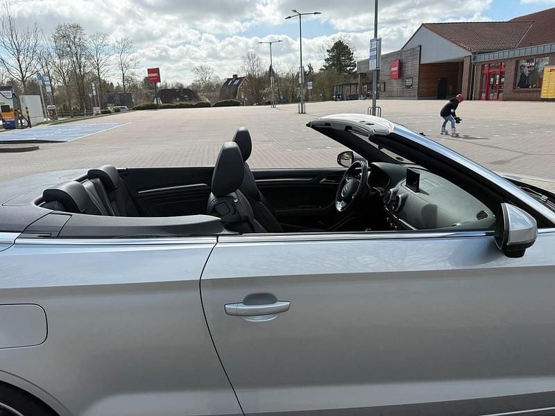 Gebraucht Audi A3 Cabriolet Ambition 180 PS (132 kW) 2015 Silber Cabrio