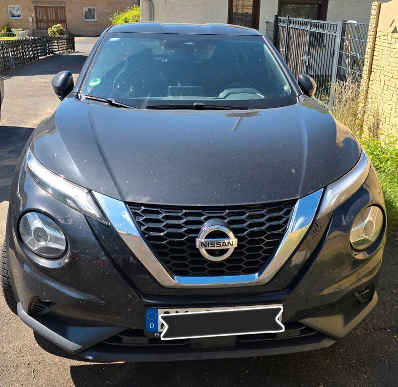 Schwarz Gebraucht 2021 Nissan Juke N-Connecta SUV | 16.900 € (Superpreis) - Bild 1/4