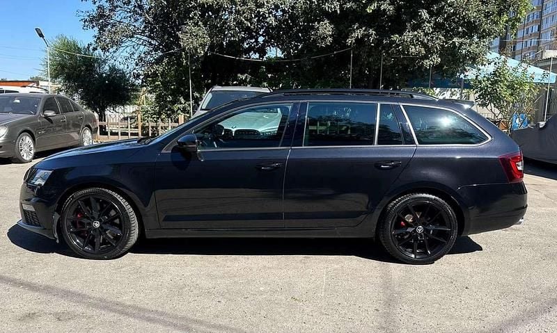 Second-hand Skoda Octavia RS 230 CP (169 kW) 2018 Negru Break