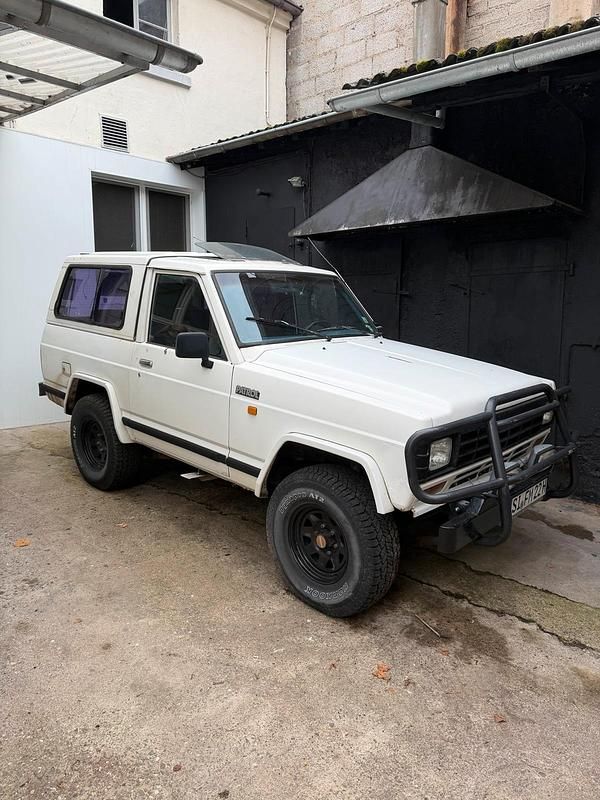 Weiß Gebraucht 1987 Nissan Patrol SUV | 11.200 € - Bild 1/4