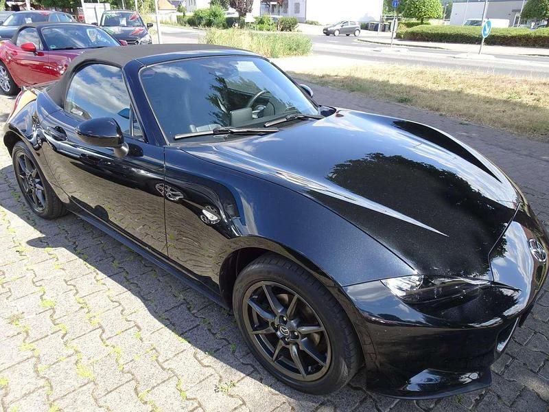 Gebraucht Mazda MX5 Exclusive-Line 131 PS (96 kW) 2017 Onyxschwarz metallic Cabrio
